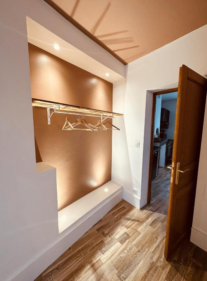 Studio 2 Du Spa Celinie Warcq Exteriér fotografie